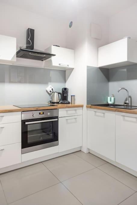 Micasaessucasa With Free Parking! Apartment Гданск Екстериор снимка