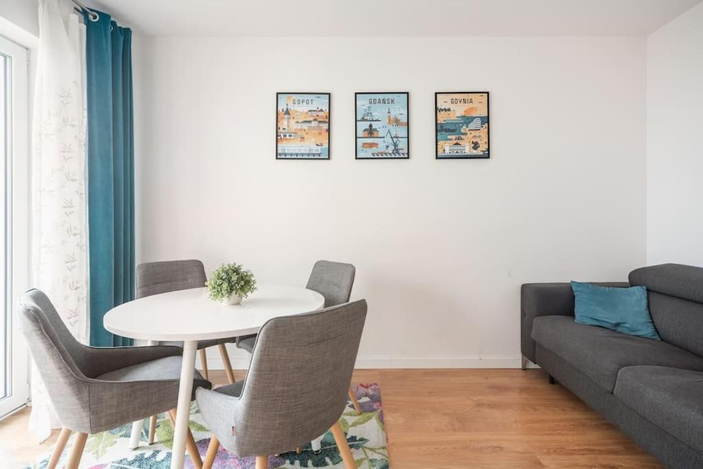 Micasaessucasa With Free Parking! Apartment Гданск Екстериор снимка